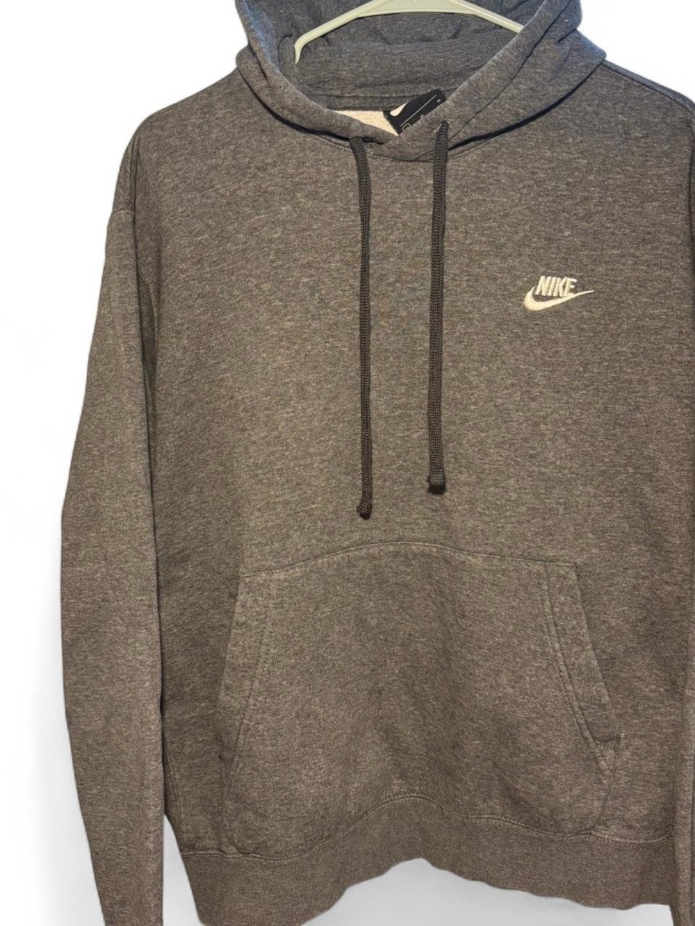 Nike Men’s Heather Gray Pullover Hoodie